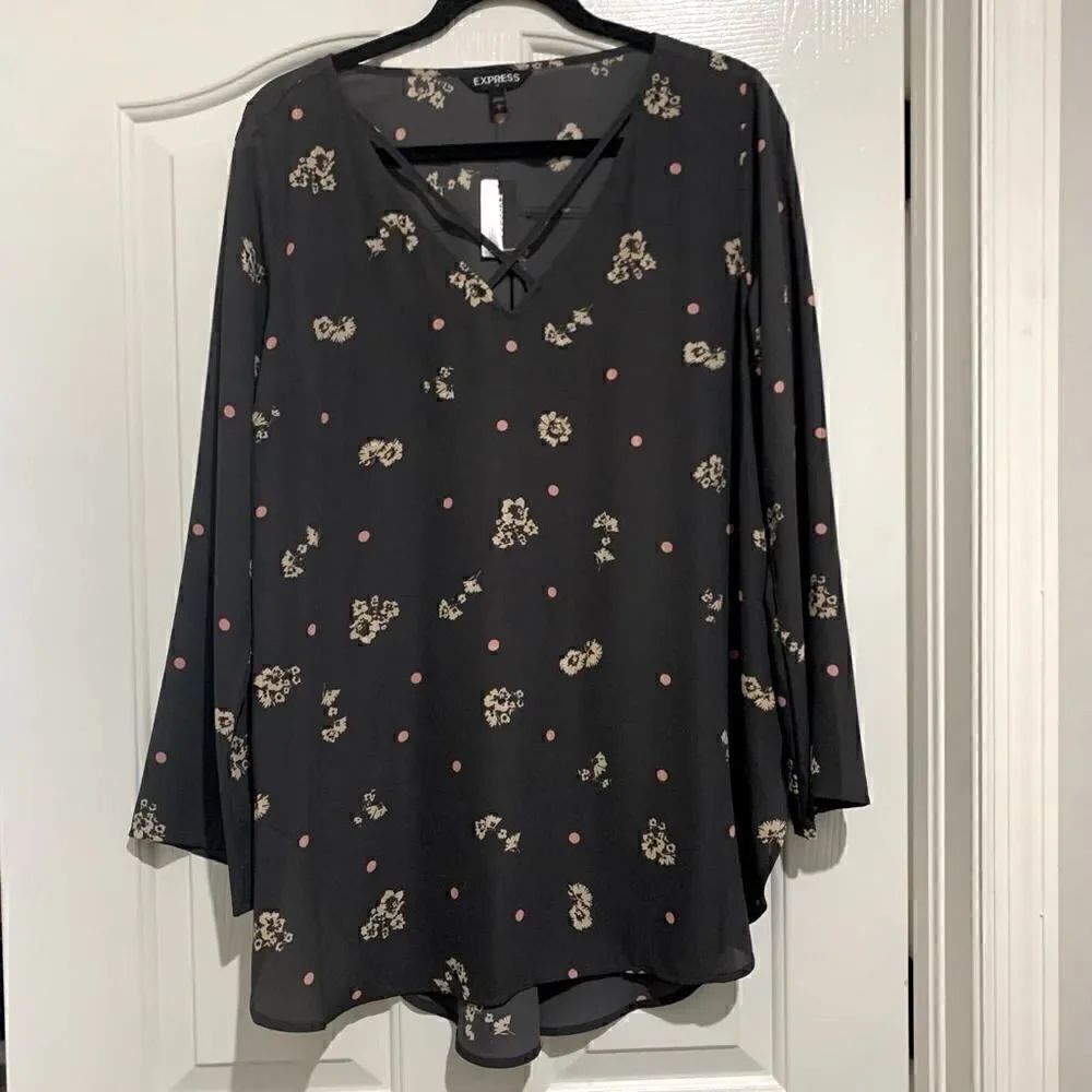 Express | V-Neck Blouse
